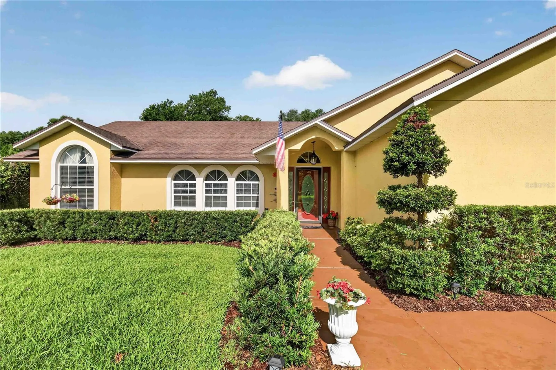 22733 Stallion Drive Sorrento FL 32776