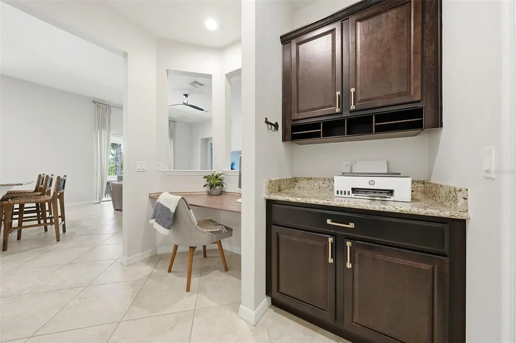 30040 Donnington Loop Mount Dora FL 32757