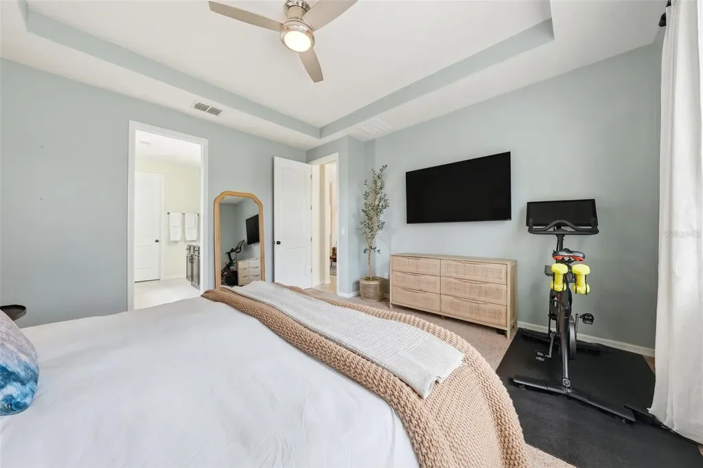 30040 Donnington Loop Mount Dora FL 32757