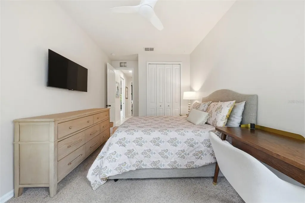 30040 Donnington Loop Mount Dora FL 32757