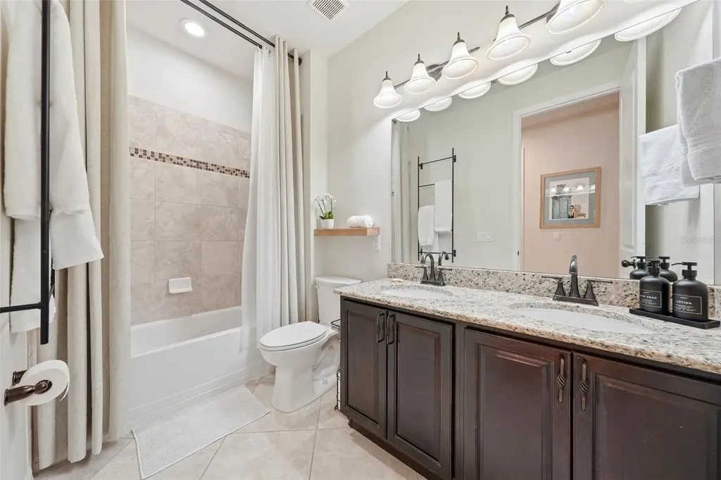 30040 Donnington Loop Mount Dora FL 32757