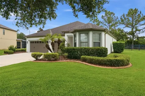 30040 Donnington Loop Mount Dora FL 32757