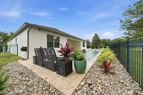 30040 Donnington Loop Mount Dora FL 32757