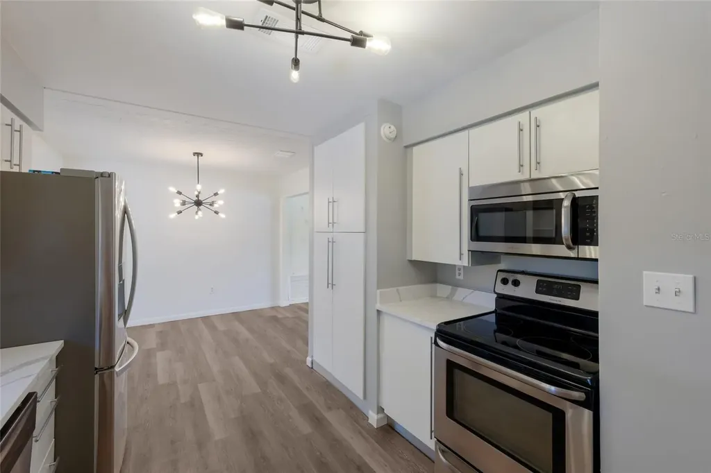 2654 Grand Cayman Street Sarasota FL 34231