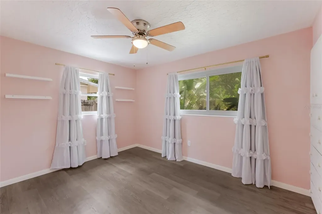 2654 Grand Cayman Street Sarasota FL 34231