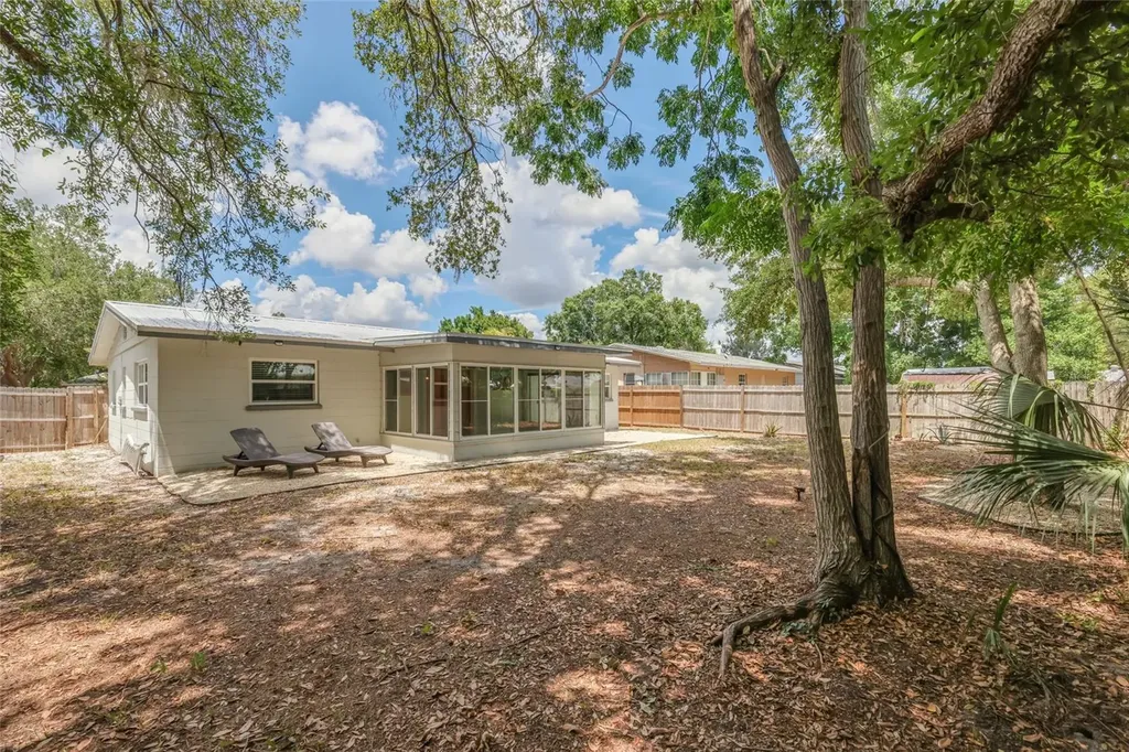 2654 Grand Cayman Street Sarasota FL 34231