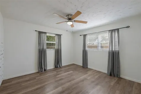 2654 Grand Cayman Street Sarasota FL 34231
