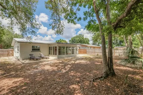 2654 Grand Cayman Street Sarasota FL 34231