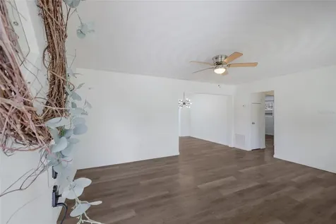 2654 Grand Cayman Street Sarasota FL 34231