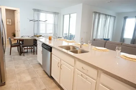 8914 Caroline Bay Court Kissimmee FL 34747