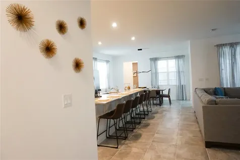 8914 Caroline Bay Court Kissimmee FL 34747