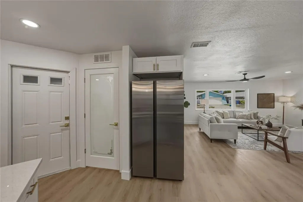 9305 120th Lane Seminole FL 33772