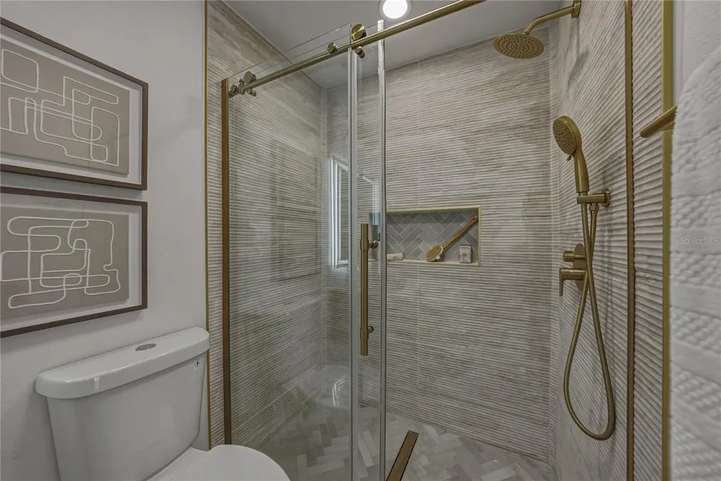 9305 120th Lane Seminole FL 33772