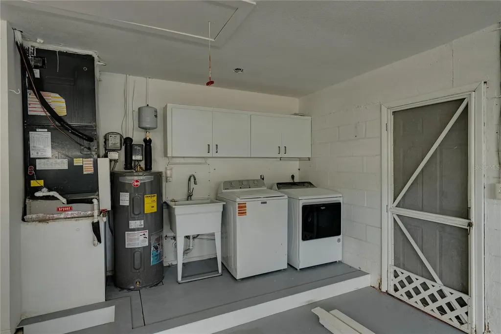9305 120th Lane Seminole FL 33772