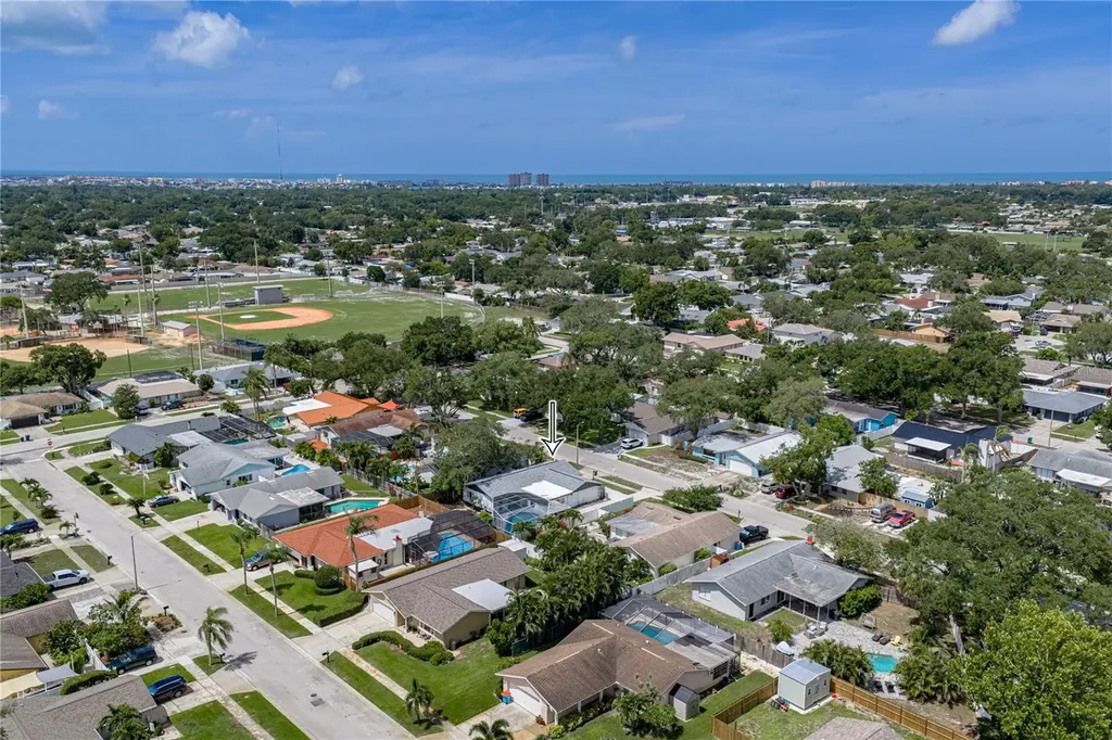 9305 120th Lane Seminole FL 33772