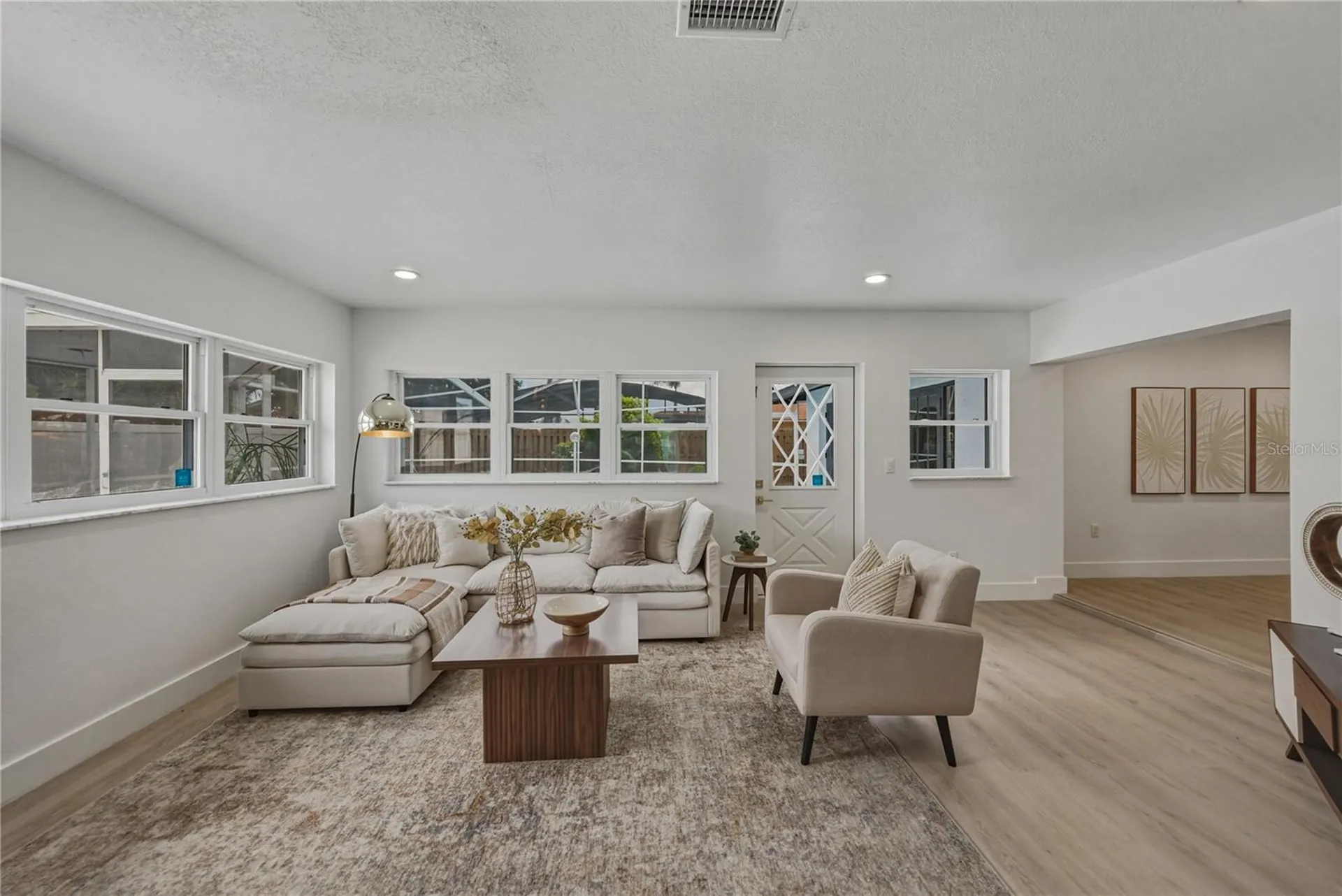 9305 120th Lane Seminole FL 33772