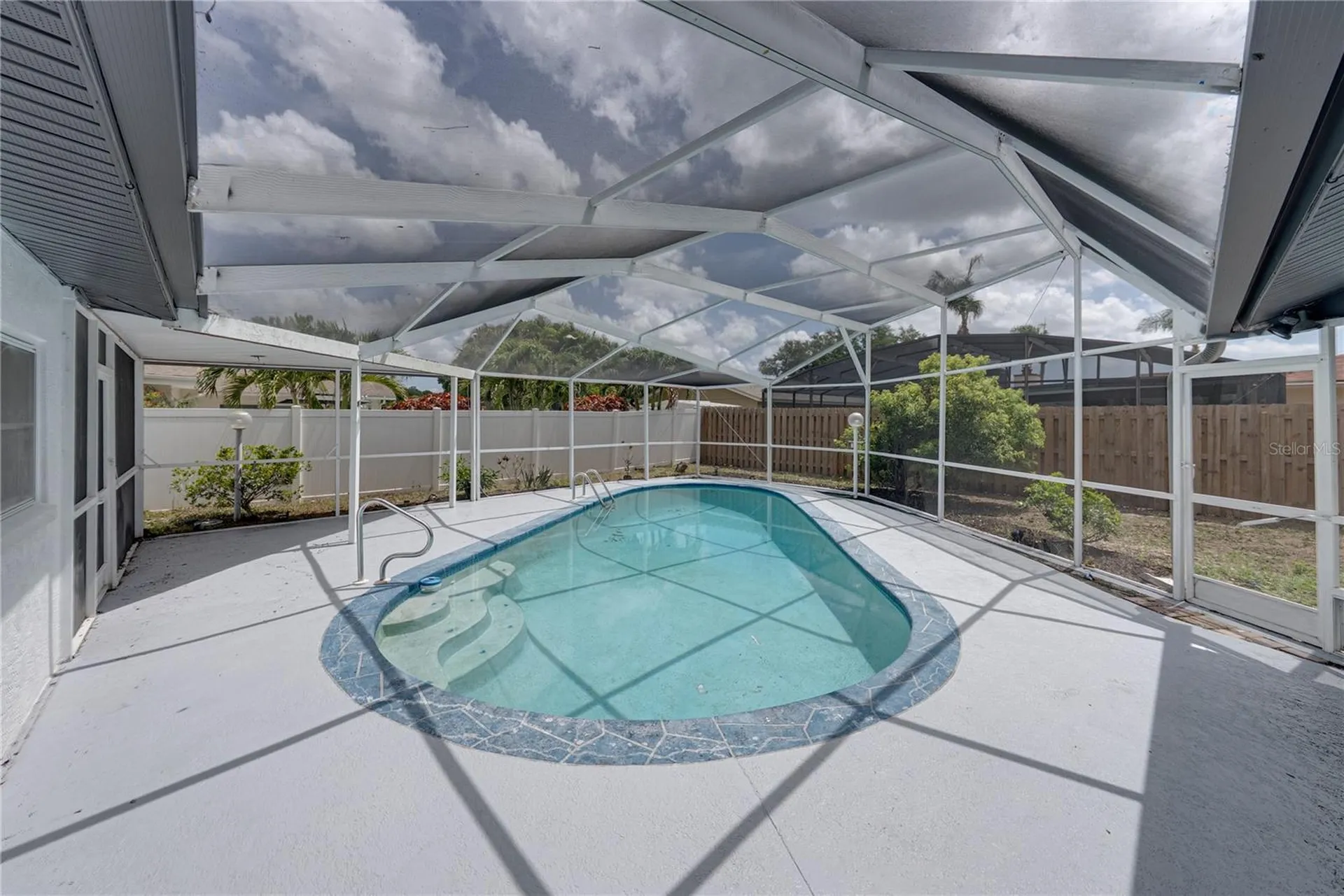 9305 120th Lane Seminole FL 33772