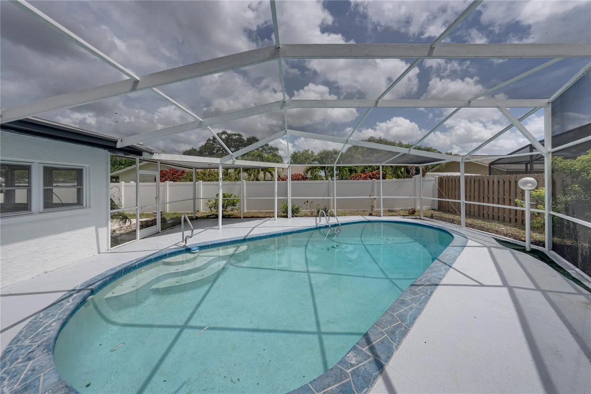 9305 120th Lane Seminole FL 33772