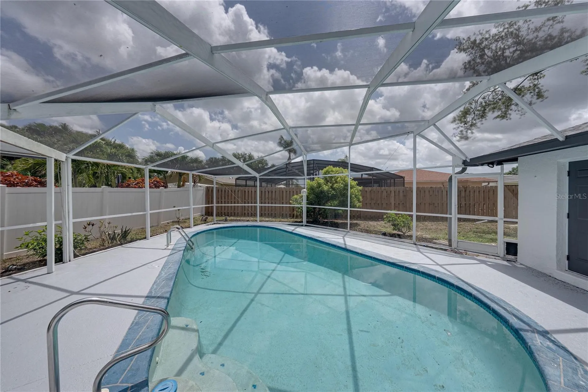 9305 120th Lane Seminole FL 33772