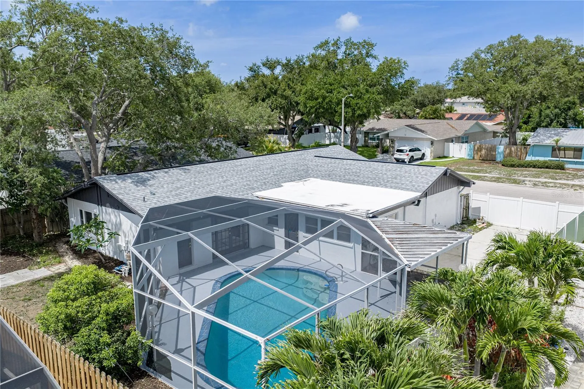 9305 120th Lane Seminole FL 33772