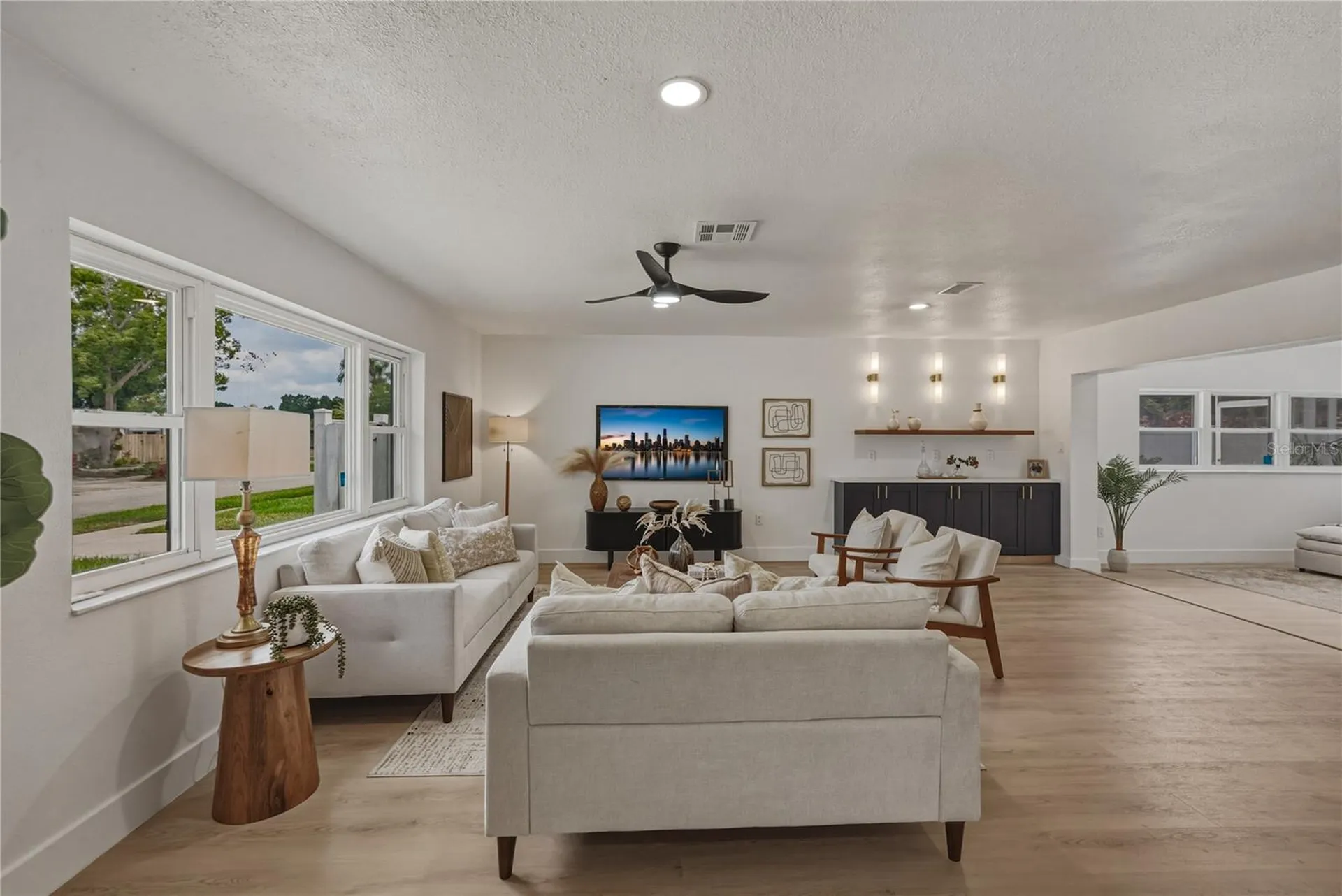 9305 120th Lane Seminole FL 33772