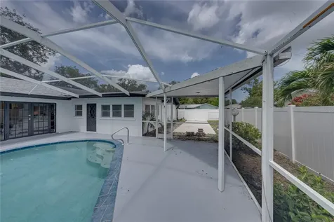 9305 120th Lane Seminole FL 33772