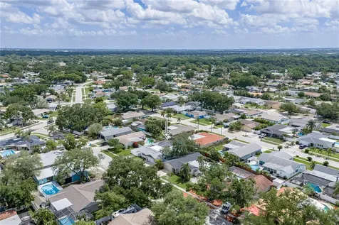 9305 120th Lane Seminole FL 33772