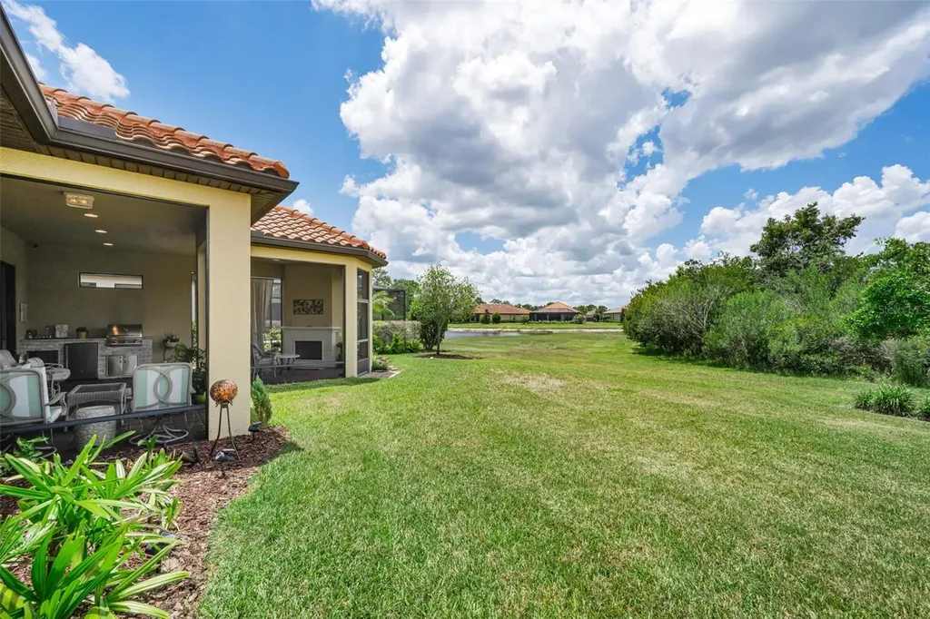 8707 Sorano Villa Drive Tampa FL 33647