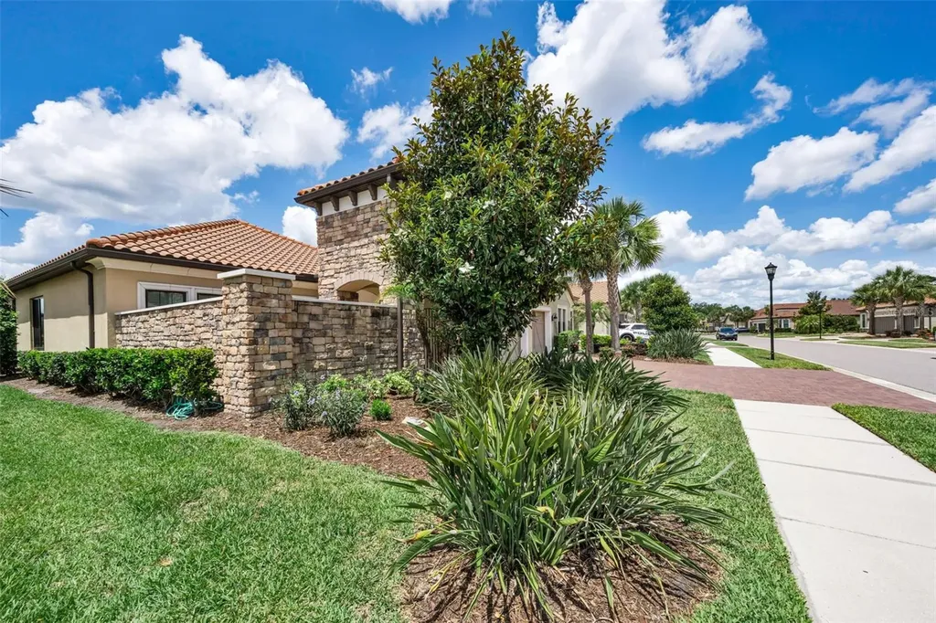 8707 Sorano Villa Drive Tampa FL 33647