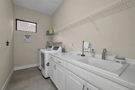 8707 Sorano Villa Drive Tampa FL 33647