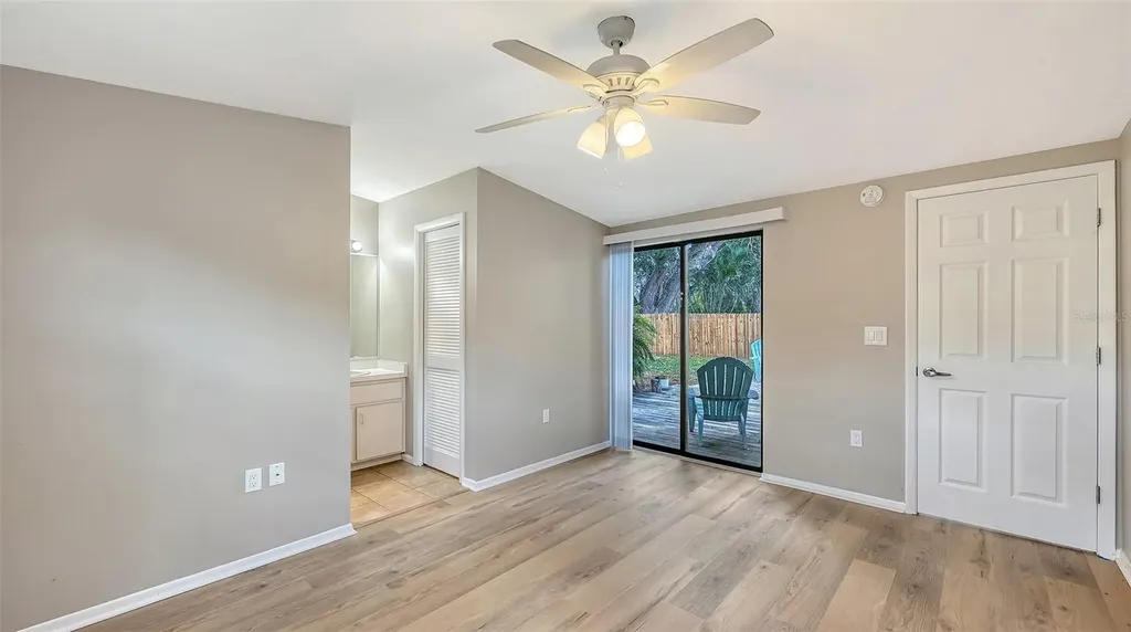 2706 White Sands Drive Sarasota FL 34231