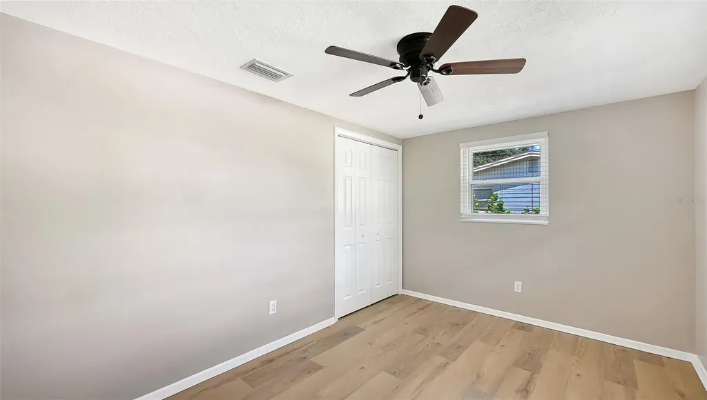 2706 White Sands Drive Sarasota FL 34231
