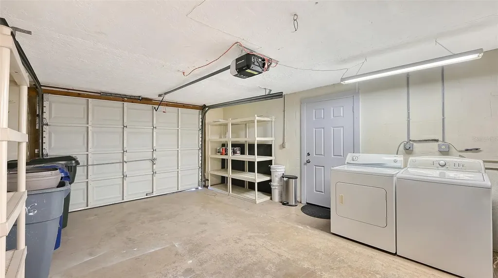 2706 White Sands Drive Sarasota FL 34231