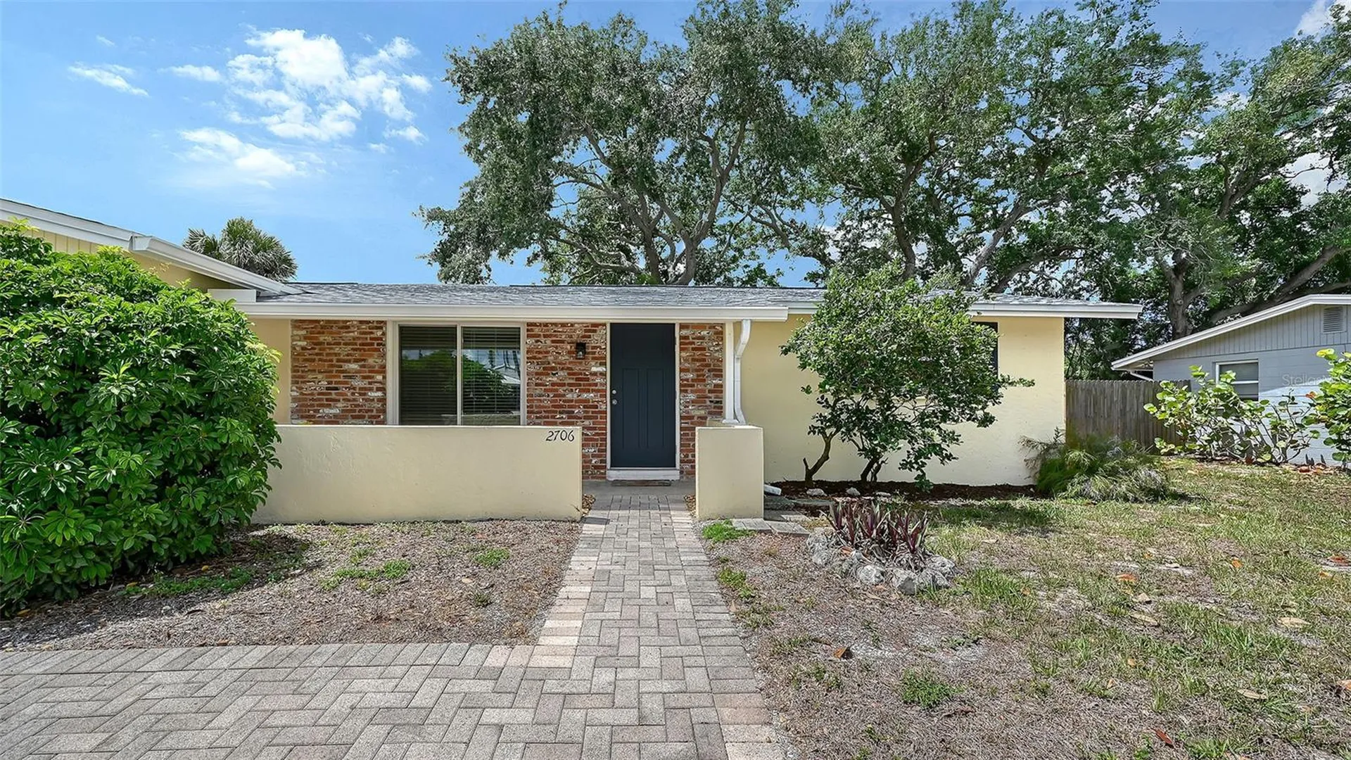 2706 White Sands Drive Sarasota FL 34231