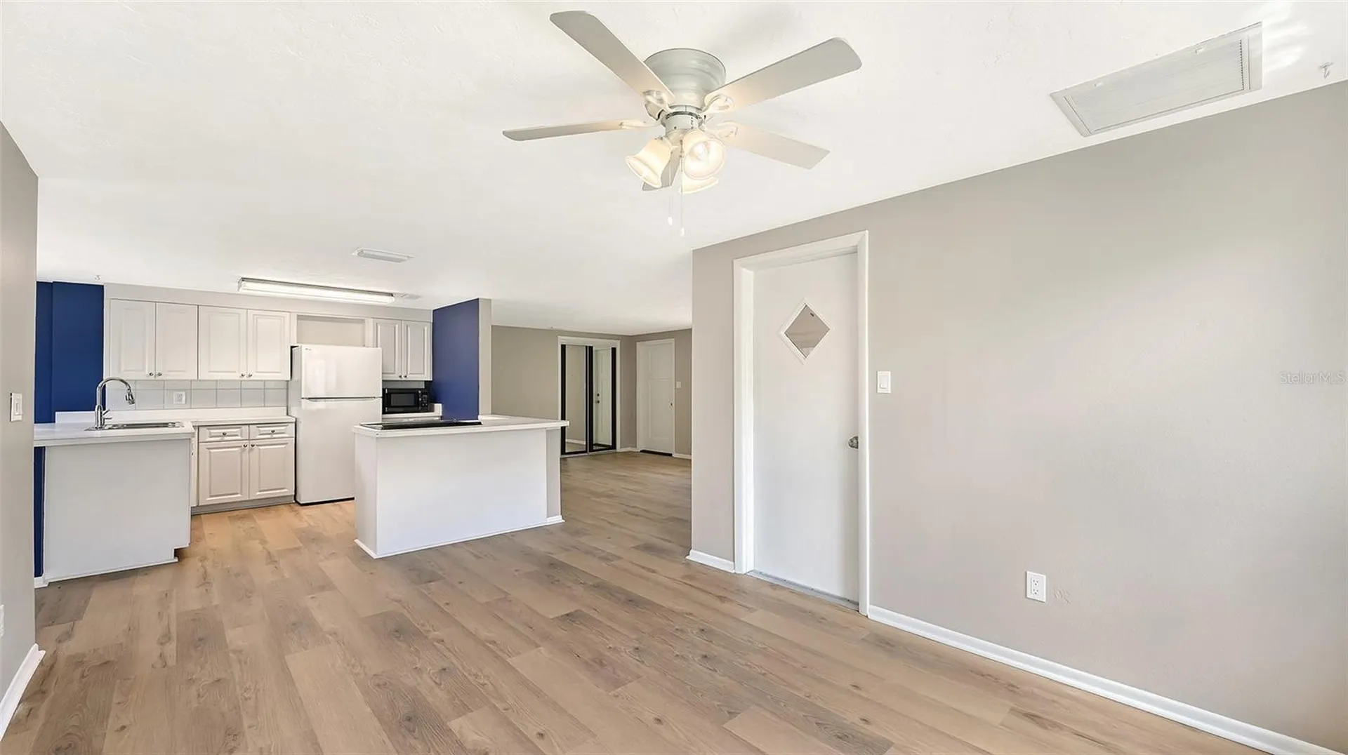 2706 White Sands Drive Sarasota FL 34231