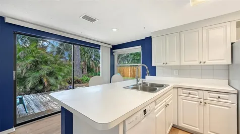 2706 White Sands Drive Sarasota FL 34231