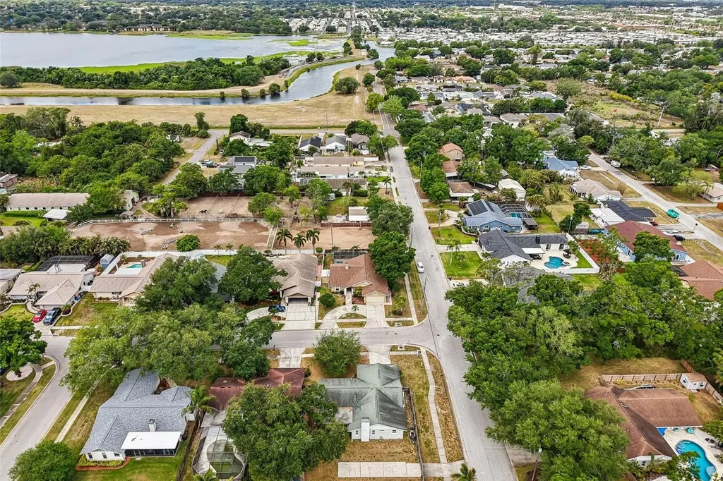 12596 93rd Way Largo FL 33773