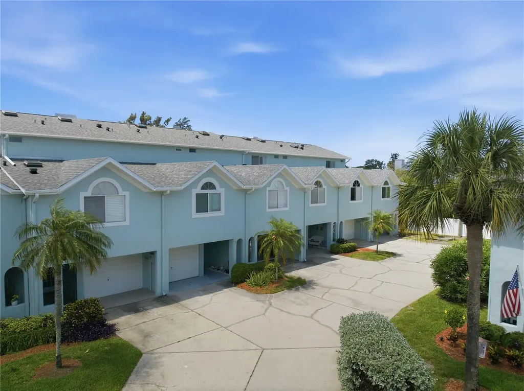 643 Garland Circle Indian Rocks Beach FL 33785