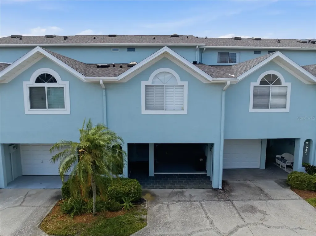 643 Garland Circle Indian Rocks Beach FL 33785