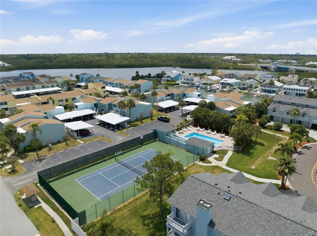 643 Garland Circle Indian Rocks Beach FL 33785