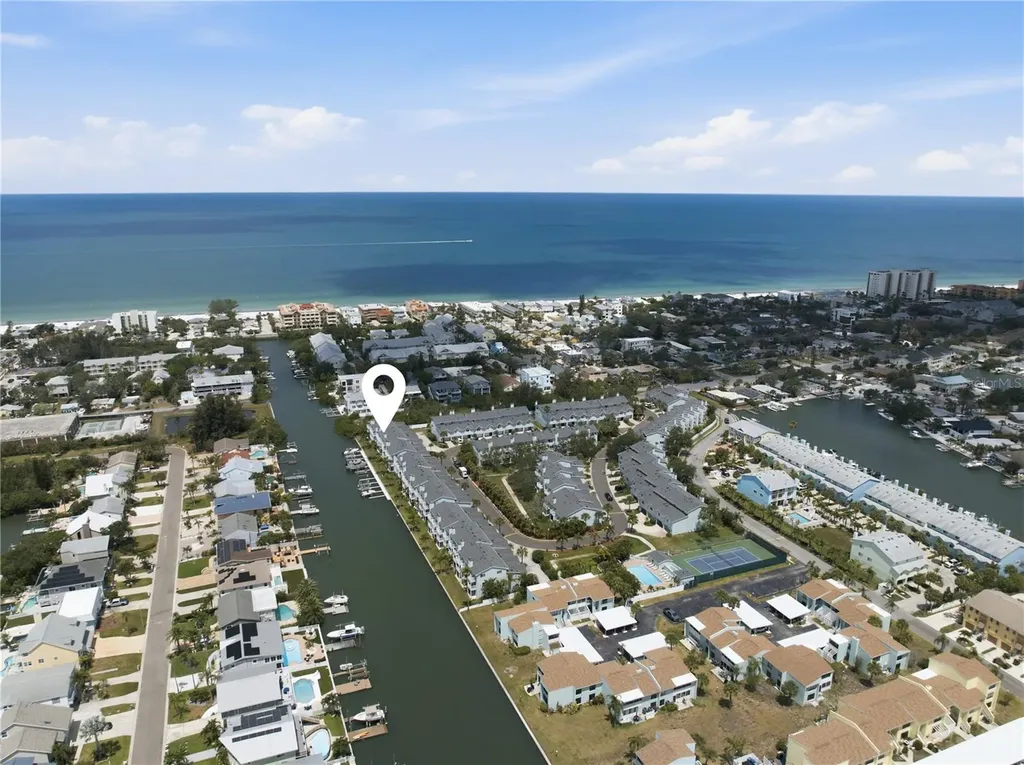 643 Garland Circle Indian Rocks Beach FL 33785