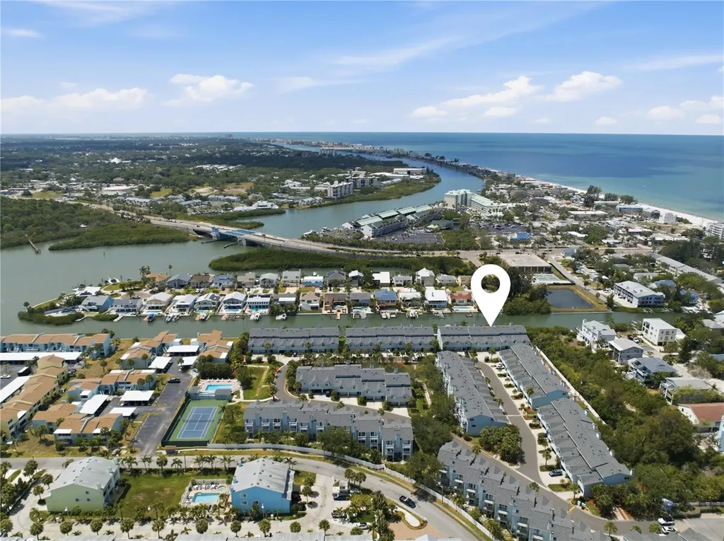 643 Garland Circle Indian Rocks Beach FL 33785