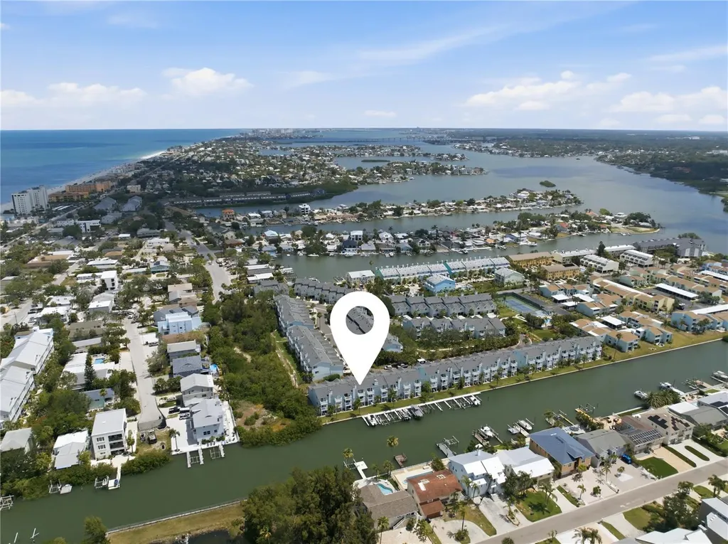 643 Garland Circle Indian Rocks Beach FL 33785
