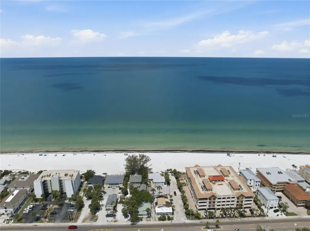 643 Garland Circle Indian Rocks Beach FL 33785