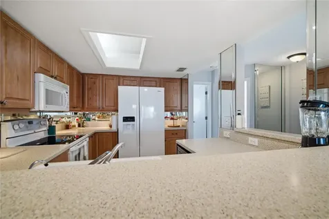 643 Garland Circle Indian Rocks Beach FL 33785