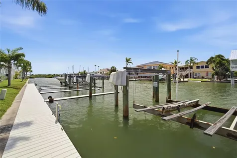 643 Garland Circle Indian Rocks Beach FL 33785