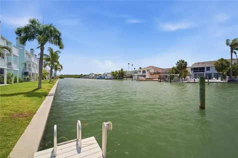 643 Garland Circle Indian Rocks Beach FL 33785