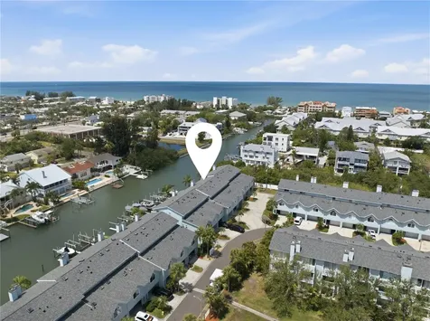 643 Garland Circle Indian Rocks Beach FL 33785