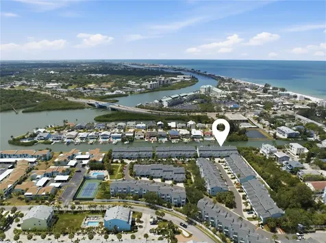 643 Garland Circle Indian Rocks Beach FL 33785