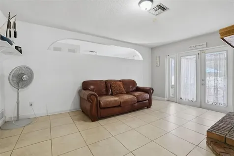 2276 Pennsylvania Avenue Oviedo FL 32765